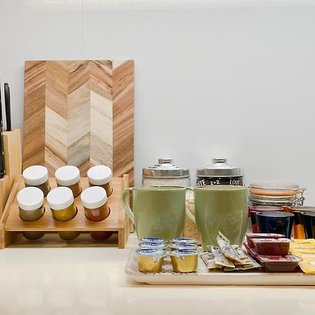 Kodrigktonos Central 77Sqm Apt In Viktoria アテネ エクステリア 写真