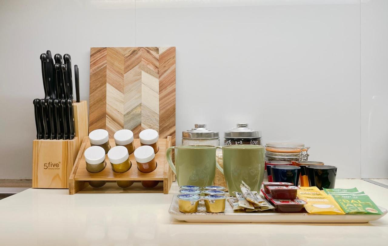 Kodrigktonos Central 77Sqm Apt In Viktoria アテネ エクステリア 写真