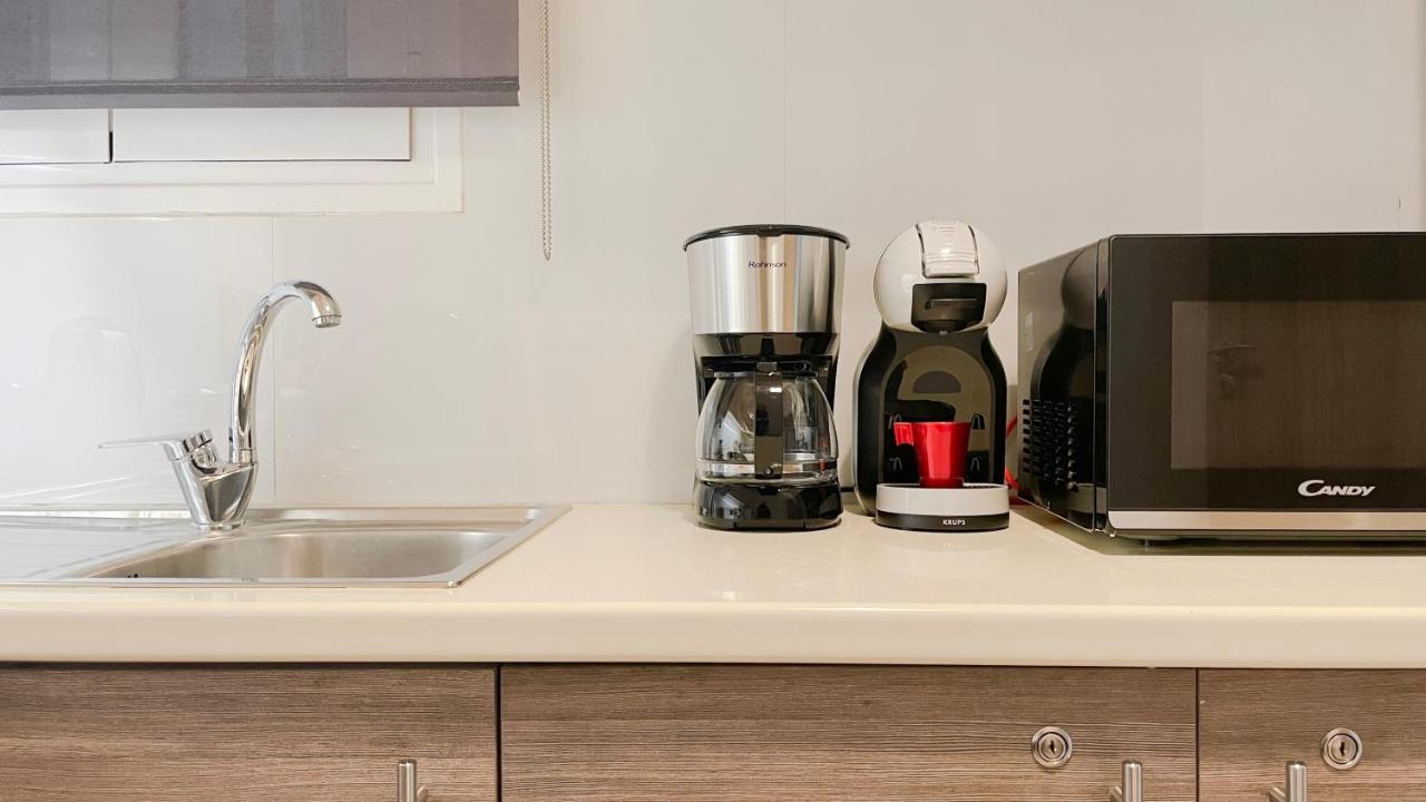 Kodrigktonos Central 77Sqm Apt In Viktoria アテネ エクステリア 写真